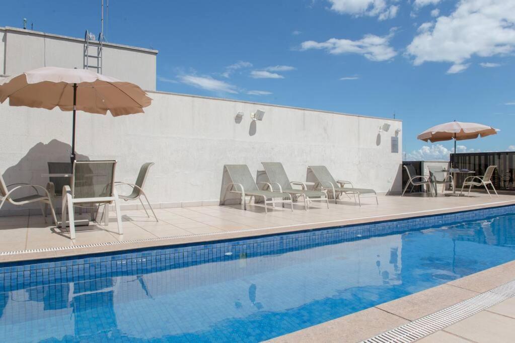 Monumental Nobile-